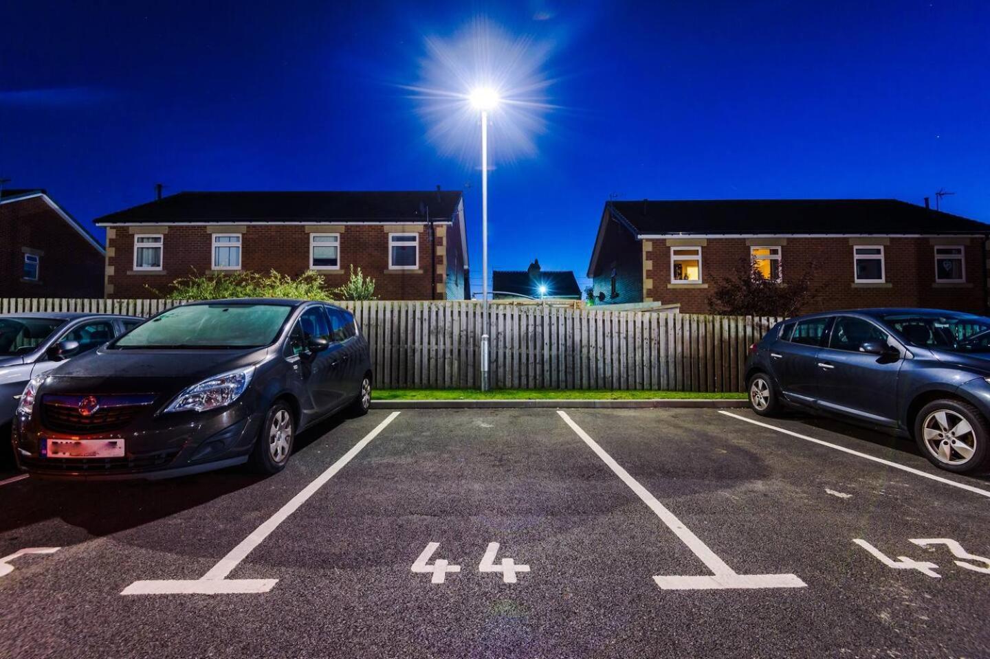 Stunning 2Bedroom 2Bathroom Apt With Parking Space Sheffield Exteriér fotografie
